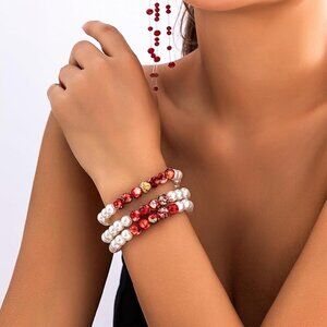Gold pearl blood bracelet